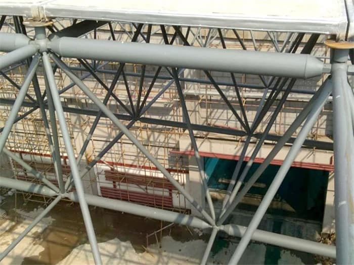 绥化公安局网架天基板屋面